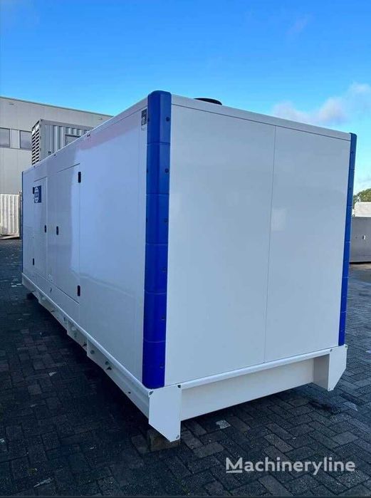 Generator industrial Perkins 660 kva 528 kw nou, fabricat de Caterpillar, grup electrogen
