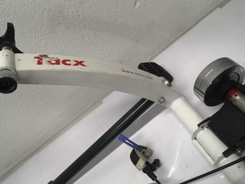 Велотренажор - Tacx Sirius