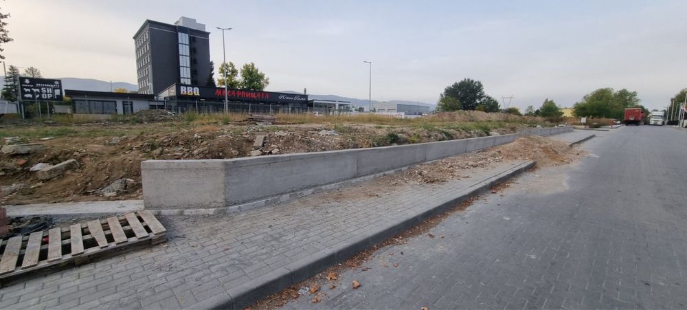 Цялостно изграждане на огради, изкопи, къртене