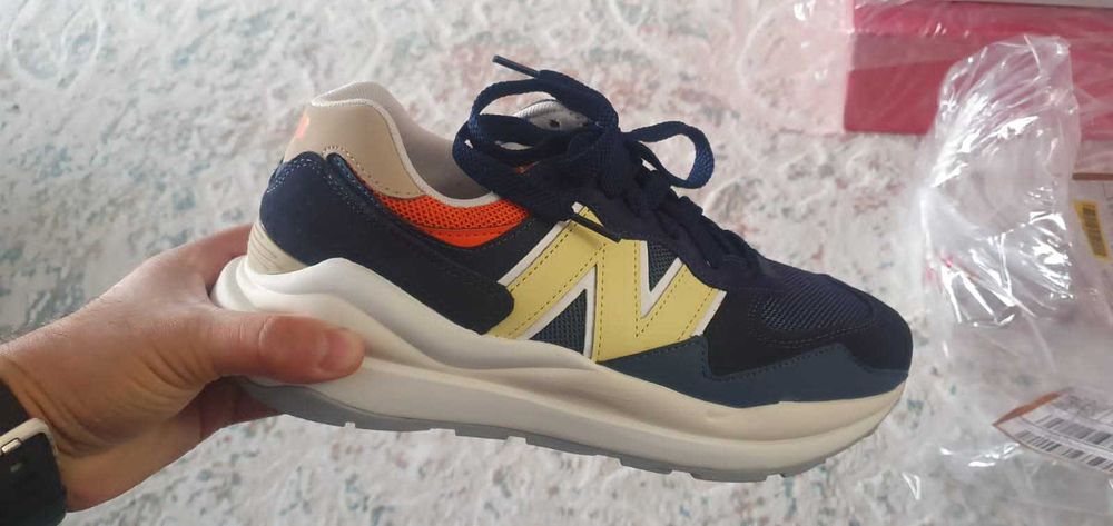 Кроссовки NB   новые.