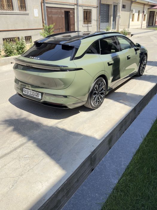Продается  Zeekr 007 gt. 100kw