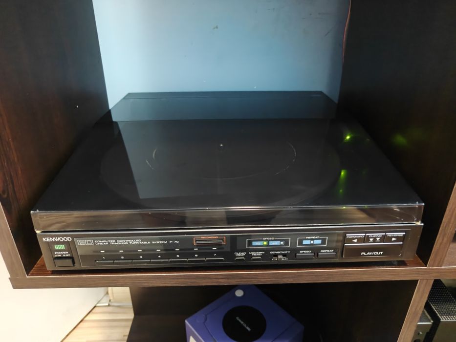 Грамофон Kenwood P-7G