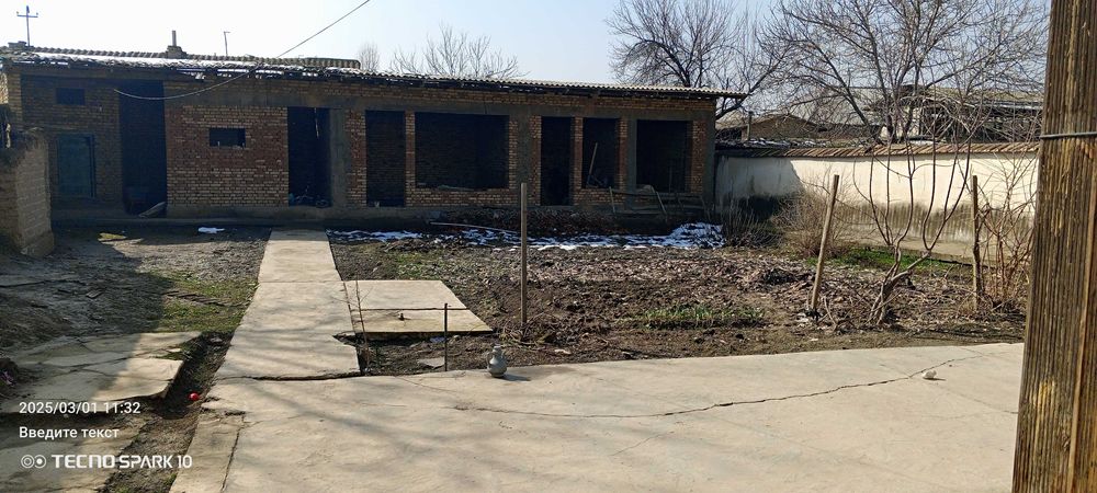 У́ртасаройда Уй сотилади