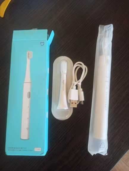 Xiaomi Mijia T100 Електрическа четка за зъби (+ накрайници)