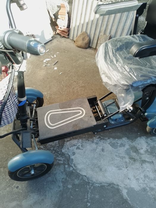 Електрическа четириколка