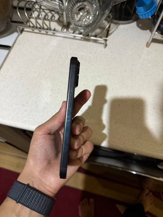 Срочно iphone 15