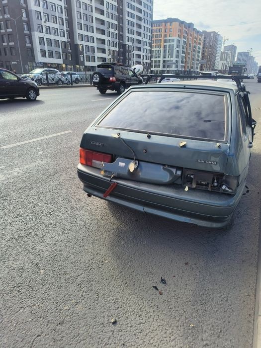 ВАЗ 2114 в аварийном состоянии