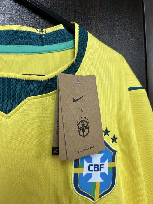 Tricou oficial de fotbal acasă al Brazil national football team 2026, original, fabricat în Brazilia, culoare galben, nou cu etichete, mărimea L