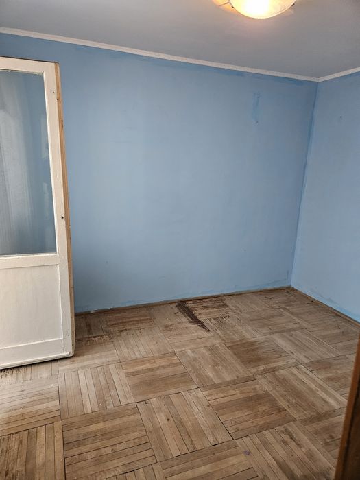 Apartament 3 camere cu balcon – Km 4-5, Constanța, etaj 1/4, 50 mp