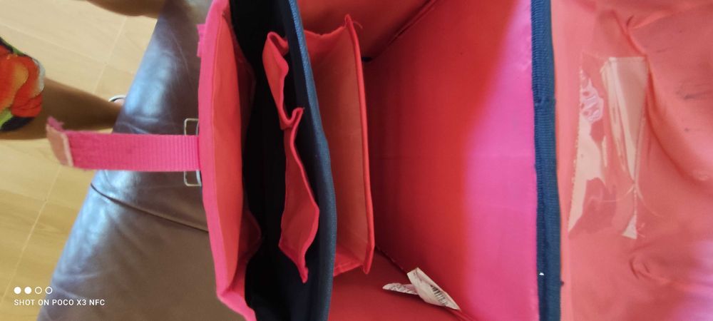 Ученическа раница с анатомичен гръб за 15.00