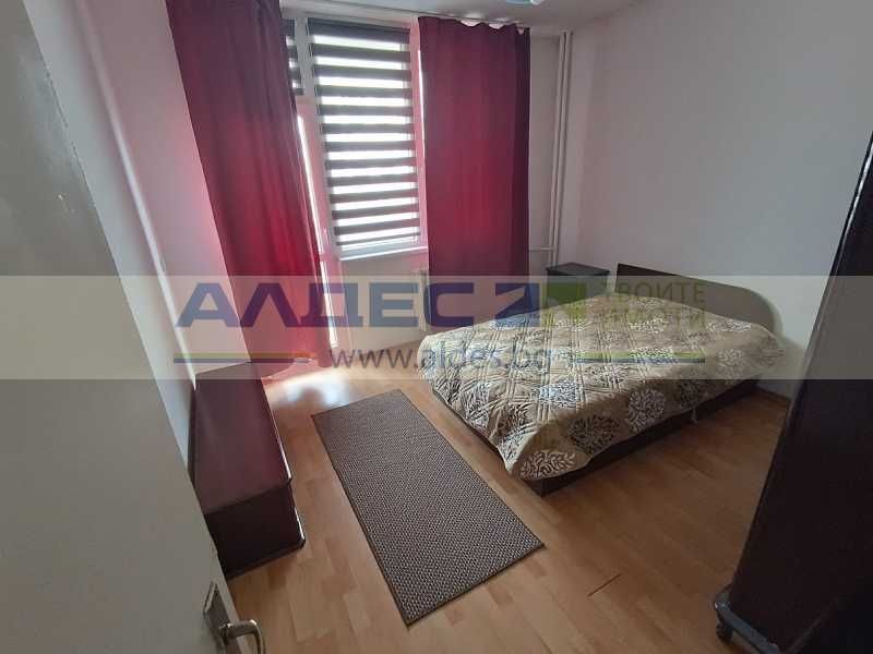 Дава се под наем Тристаен апартамент в София, Младост 3 - 110 кв.м за 841.5 € - Снимка #2