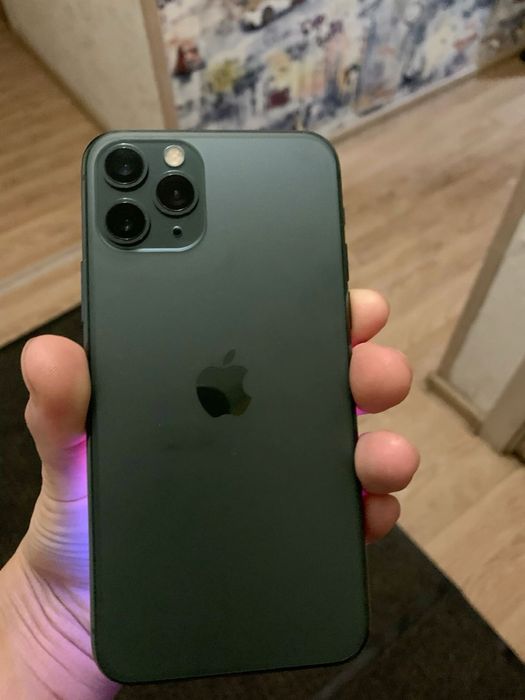 продается iPhone 11 pro max
