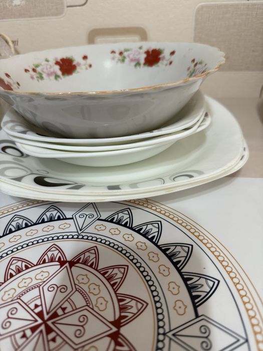 Продам столовую посуду