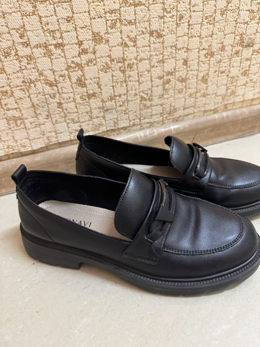 Продам лоферы натуралка