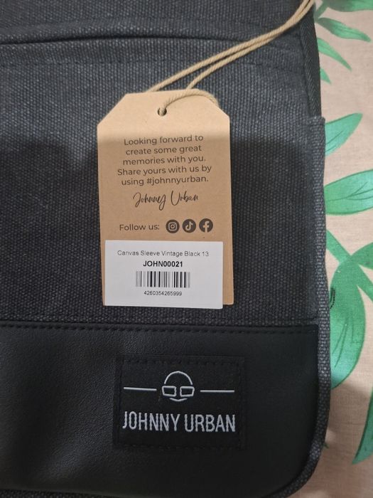 Husă tabletă Johnny Urban nouă, calitate deosebită, Elveția