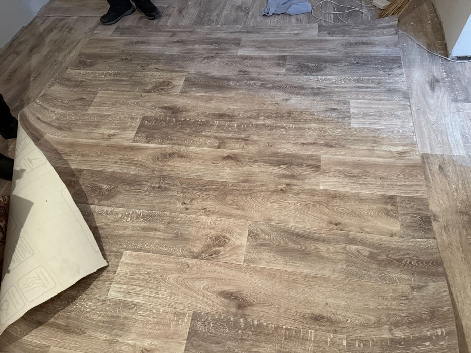 Линолеум для пола 2,30х2,20 кв/м