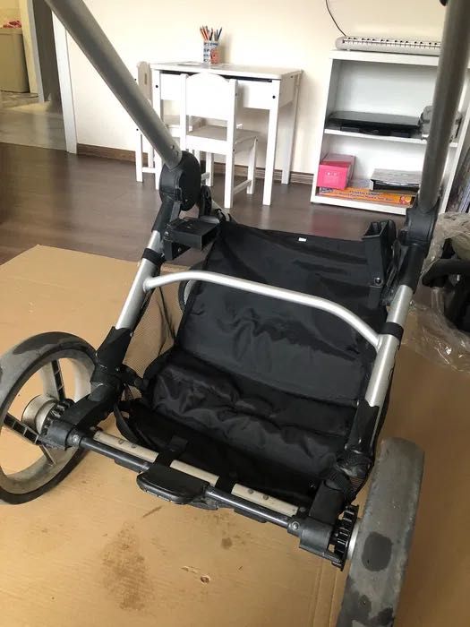 Количка 2 в 1 Mutsy EVO с пълен комплект аксесоари