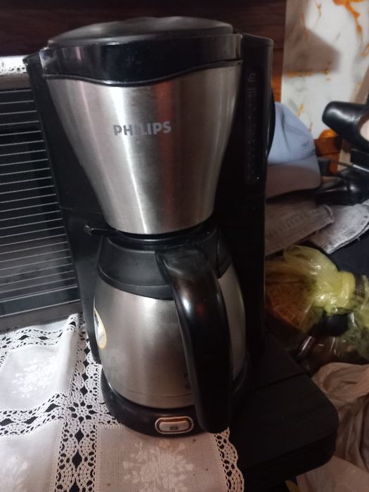 Aparat cafea cu cana termos