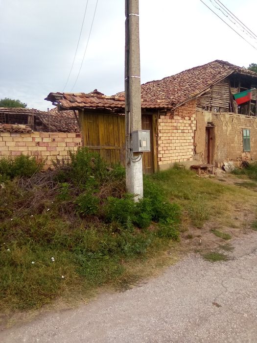 Продава се Къща в с. Балкански, Област Разград - 65 кв.м за 236 €/кв.м - Снимка #2