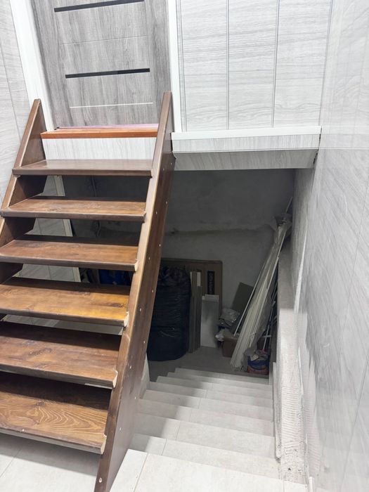 Аренда цокольный этаж