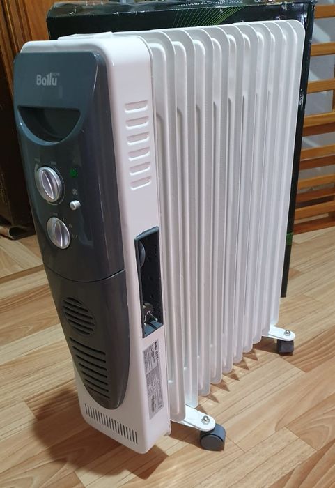 Обогреватель масляный новый Ballu