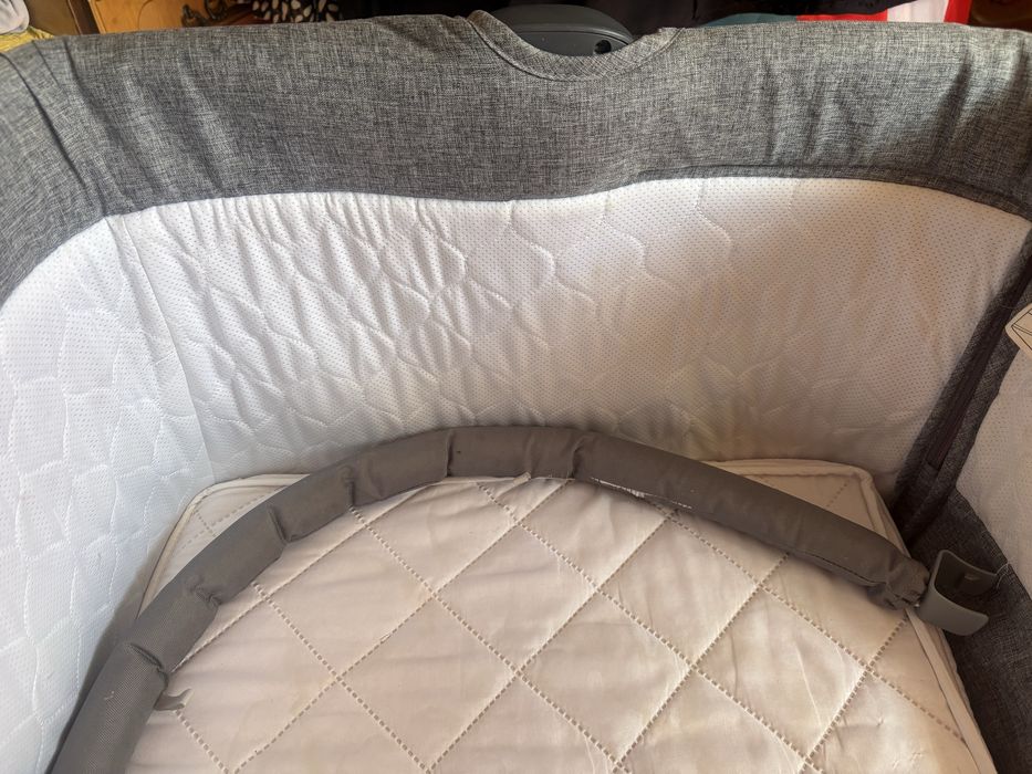Patut co-sleeper atasabil