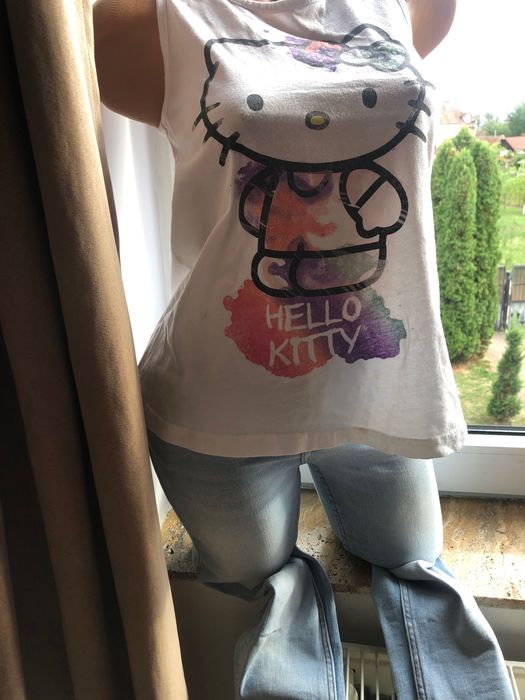 Blugi Zara cu maieu Hello kitty