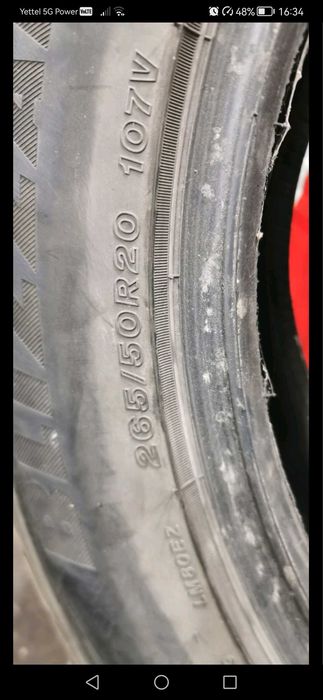 Гуми 4 бр като нови