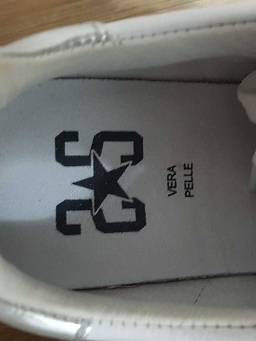 Маратонки от естествена кожа.