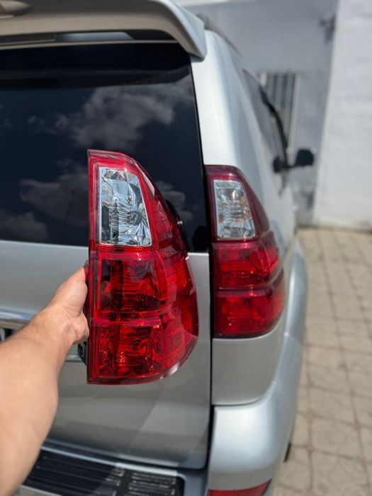 Линзы противотуманки птф в бампер Тойота Rav4 XA50