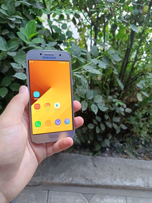 Samsung A3 2017 ideal