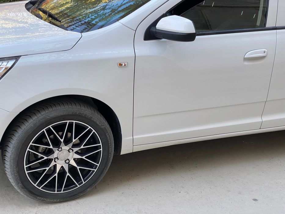 R17 4*100 diska balon sotiladi