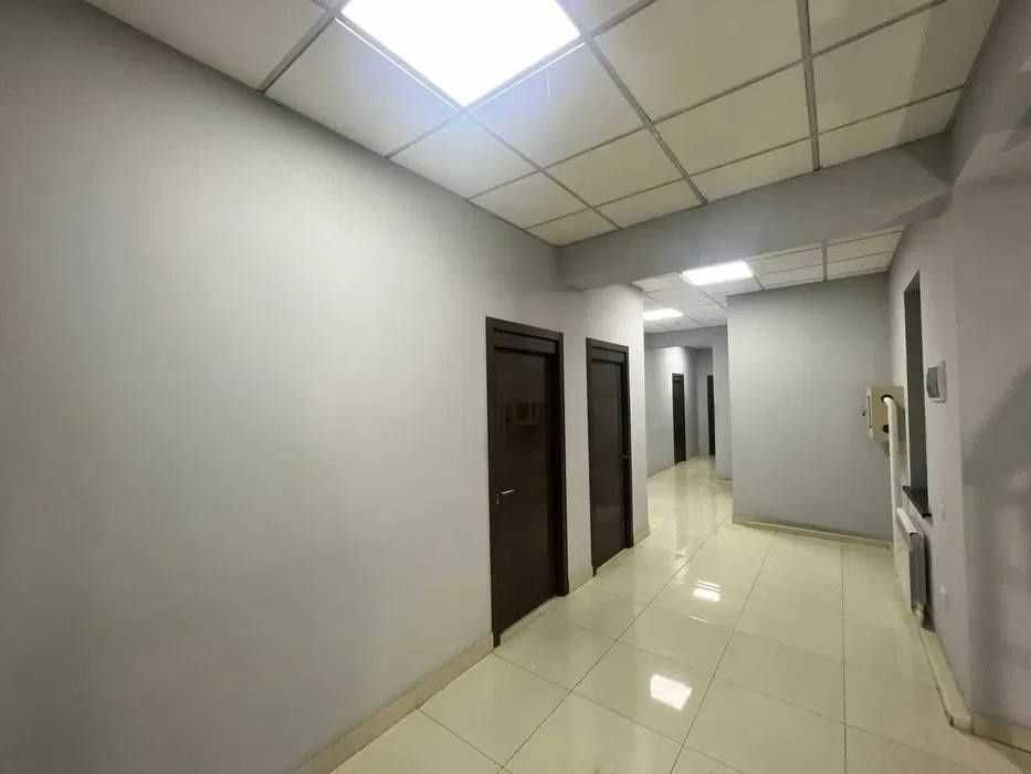 Сдам 450 м² Офис в Аренду. Мустакиллик. Урда. Шайхантахурский!