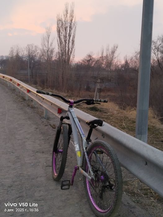 IIEREK I5 dirt bike
