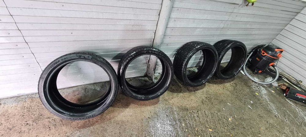 Продам шины 255/35R20 зимние, Б/У