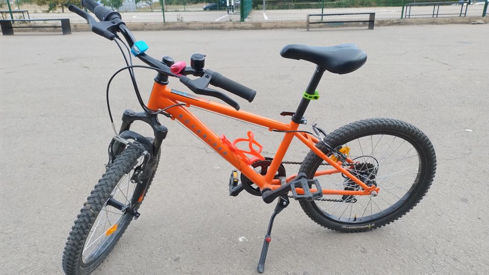 Bicicleta de vanzare