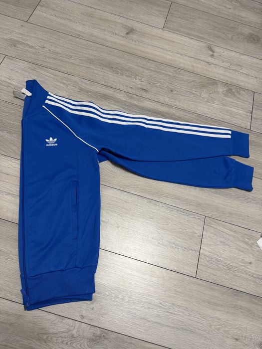 bluza adidas albastra