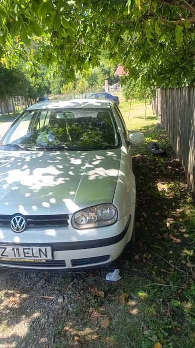 Golf 4 1.6 Benzina