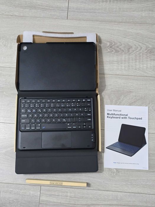 Husă CHESONA cu tastatură pentru Samsung Galaxy Tab A9+ 11” (2023)