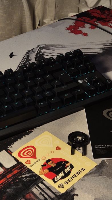 Genesis thor 300 tkl