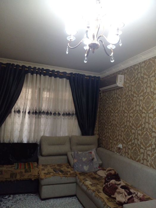 Срочно 2 хонали 3 каватдан 6 метр балкони бор квартира сотилади  6 мик