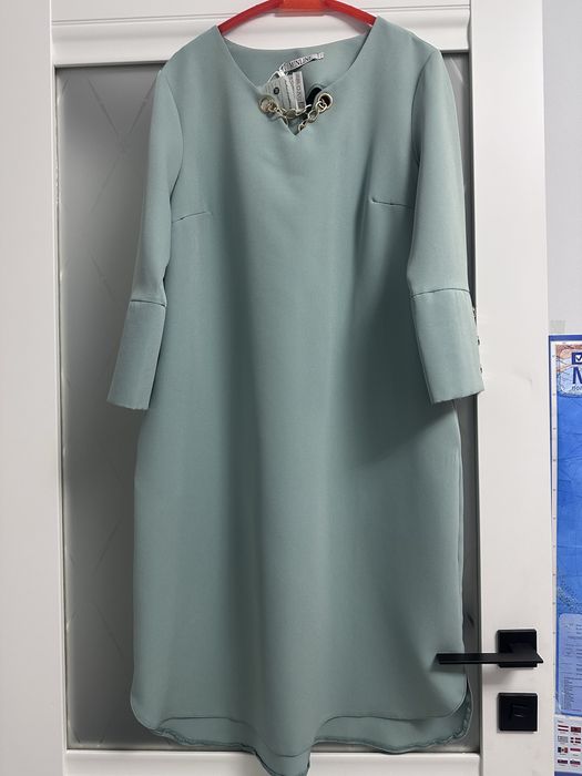 Продам Женское платье