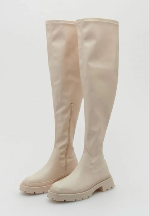 Дамски ботуши Reserved