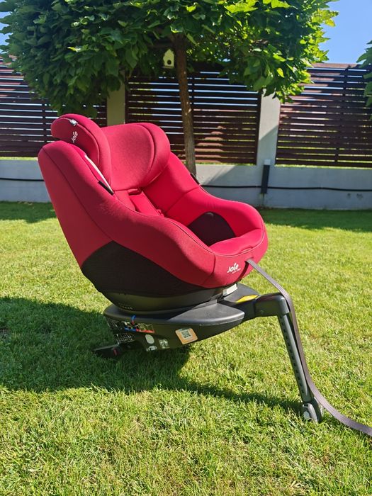 Vând Scaun auto JOIE Spin 360° Merlot, Isofix, 0-18 kg, rosu
