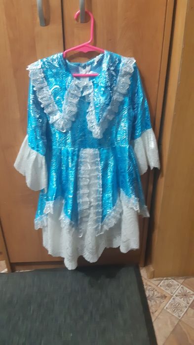 Красное .платье .купальник. для танцев.