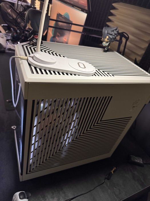 Настолен Компюрър | 4K геймърски PC i9-13900K | RX 7900 XTX 24GB | 64GB DDR5 | 3TB NVMe