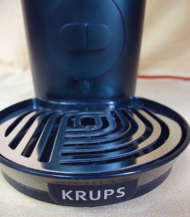 Кафемашина с гаранция 1 година Automat NESCAFÉ® Krups Dolce Gusto Genio S Plus.Black