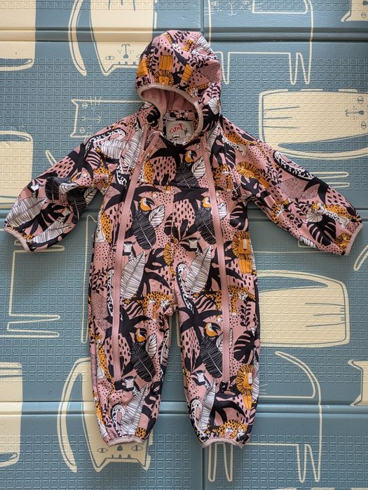 Софтшел гащеризон за момиче