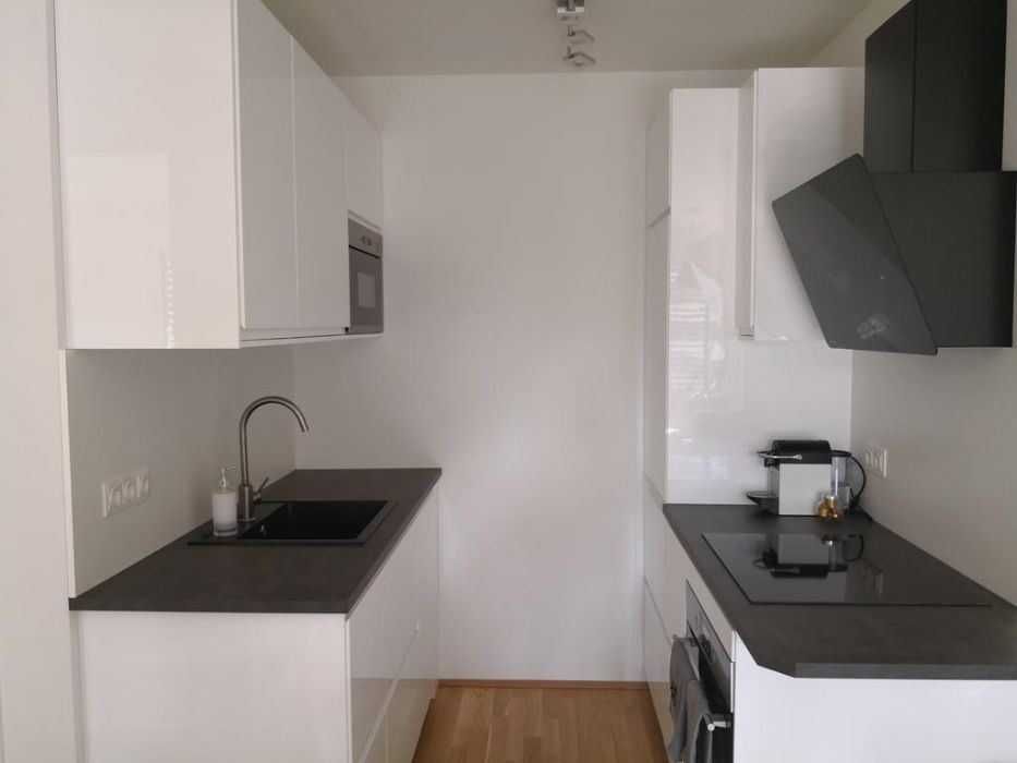 Дава се под наем Тристаен апартамент в София, Младост 3 - 105 кв.м за 499.8 € - Снимка #3