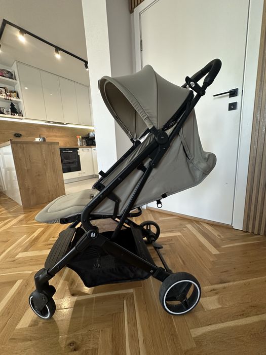 Детска  Количка